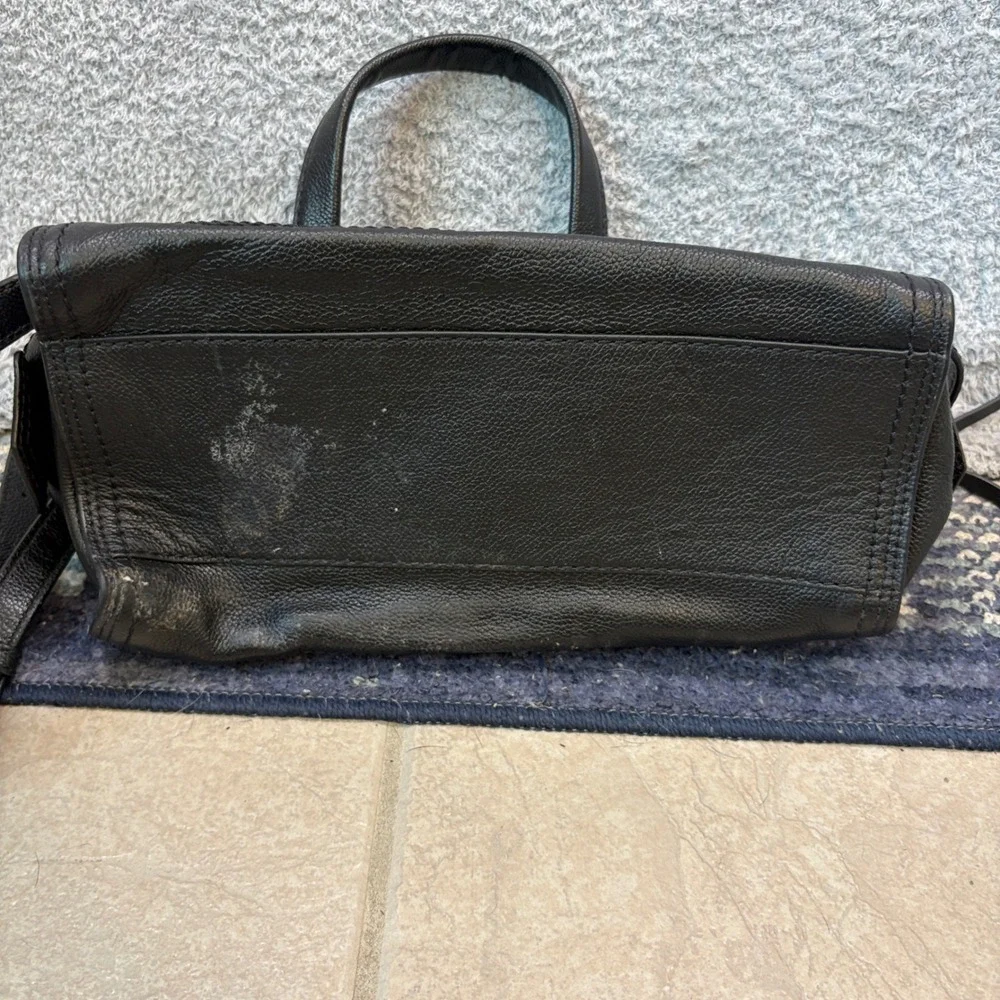 Marc Jacobs pebbled leather